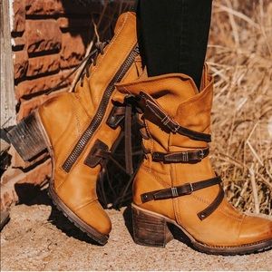 Freebird brand new size 9 never worn